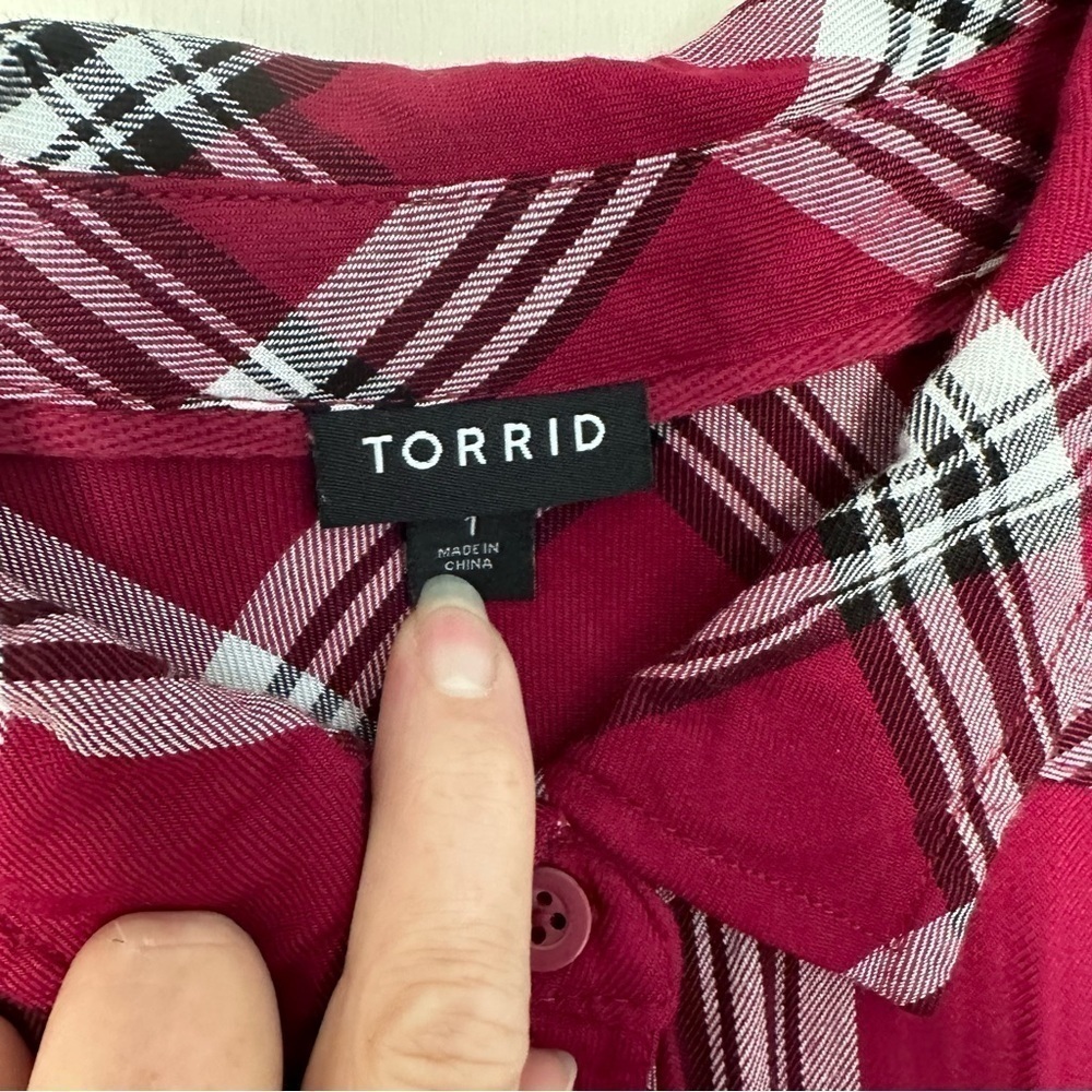 Torrid Plaid Taylor Red & White Top 1X - Picture 5 of 11